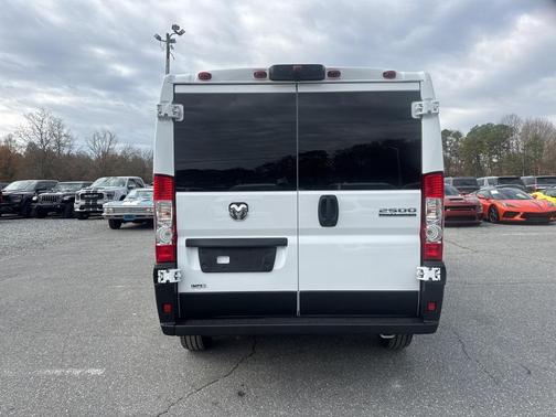 2023 RAM ProMaster 2500 Base