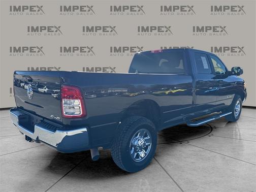 2021 RAM 2500 Big Horn Crew Cab 4x4 8' Box