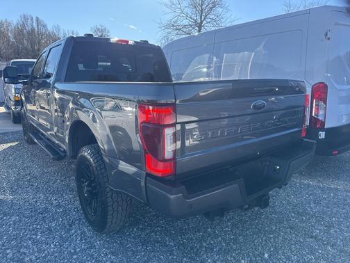 2022 Ford F-350 Lariat