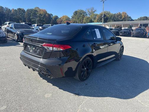 Black Sand Pearl 2022 Toyota Corolla SE
