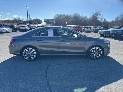 2018 Mercedes-Benz CLA 250 4MATIC