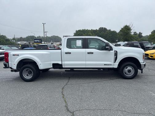 OXFORD WHITE 2024 Ford F-350 XL