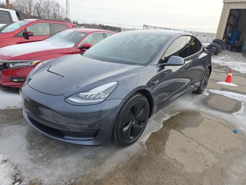 2020 Tesla Model 3 Performance