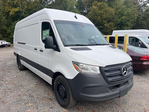 2025 Mercedes-Benz Sprinter 2500 High Roof