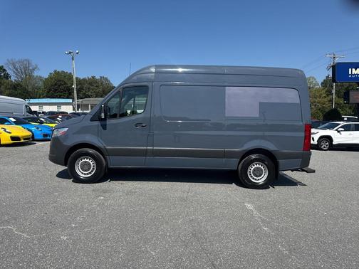 2019 Mercedes-Benz Sprinter 2500 Standard Roof