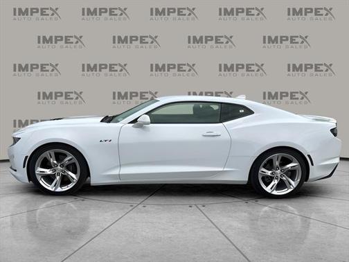 2022 Chevrolet Camaro RWD Coupe LT1
