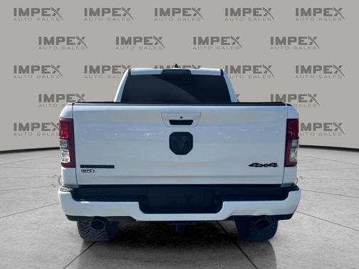 Bright White Clearcoat 2022 RAM 1500 Big Horn/Lone Star