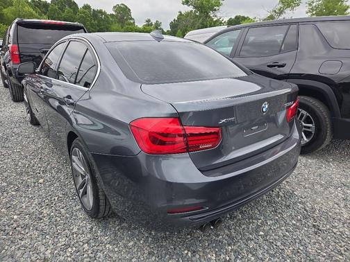 Mineral Gray Metallic 2018 BMW 330 xDrive