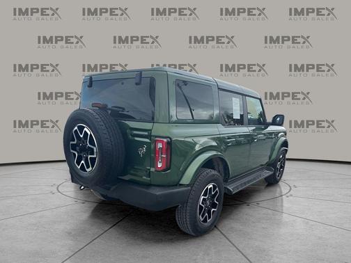 2025 Ford Bronco Outer Banks