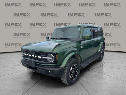 2025 Ford Bronco Outer Banks