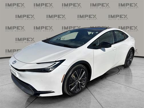 2023 Toyota Prius XLE