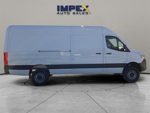 2025 Mercedes-Benz Sprinter 2500 High Roof