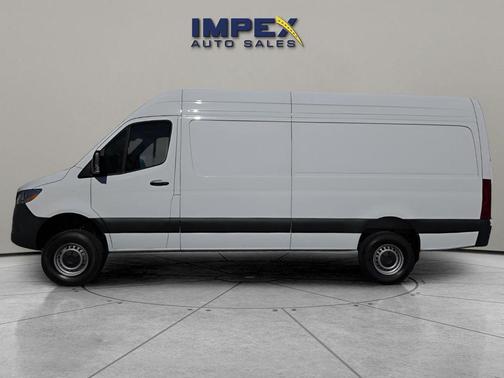 2025 Mercedes-Benz Sprinter 2500 High Roof