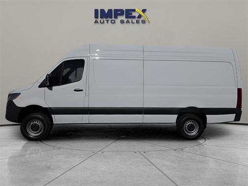 2025 Mercedes-Benz Sprinter 2500 High Roof
