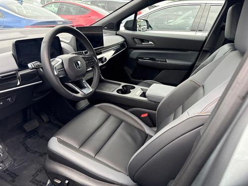 Mercury Silver Metallic 2025 Honda Prologue Touring