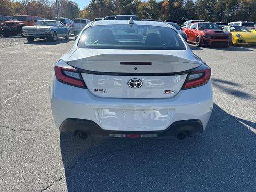 2025 Toyota GR86 Premium