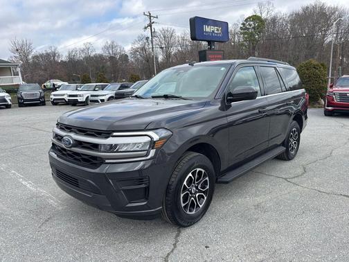 2024 Ford Expedition XLT