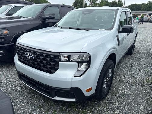 SPACE WHITE METALLIC 2025 Ford Maverick XLT