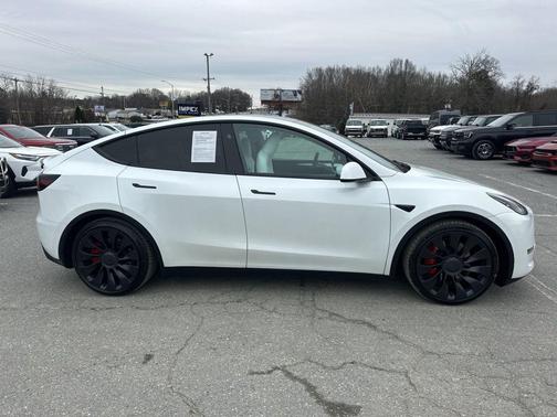 2023 Tesla Model Y Performance Dual Motor All-Wheel Drive