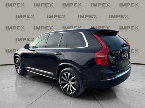 2024 Volvo XC90 B6 Plus Bright Theme 7-Seater