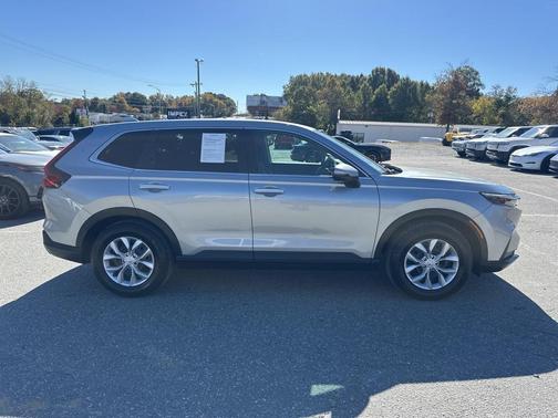 2025 Honda CR-V LX 2WD