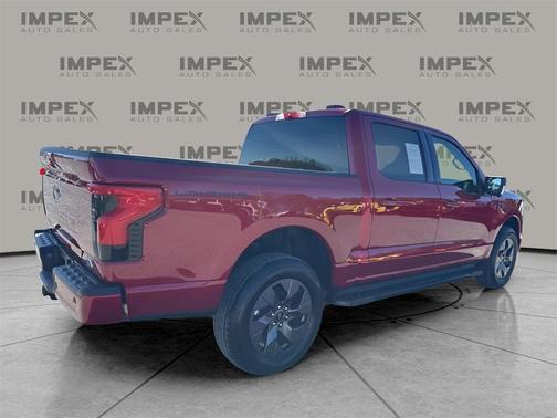 2022 Ford F-150 Lightning XLT