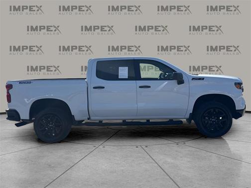 2024 Chevrolet Silverado 1500 Custom Trail Boss