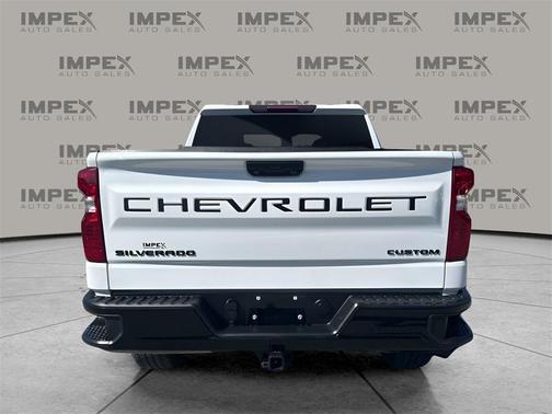 2024 Chevrolet Silverado 1500 Custom Trail Boss