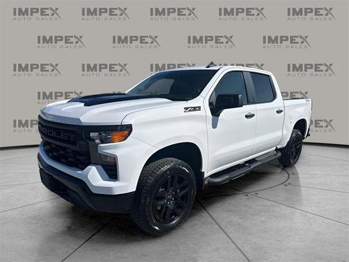 2024 Chevrolet Silverado 1500 Custom Trail Boss
