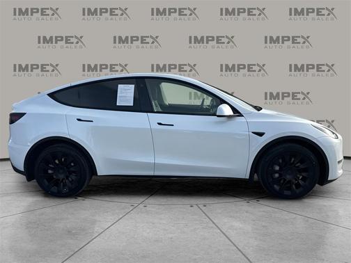 2023 Tesla Model Y Long Range Dual Motor All-Wheel Drive
