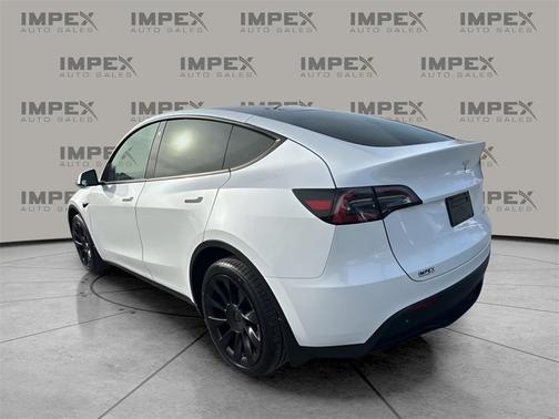 2023 Tesla Model Y Long Range Dual Motor All-Wheel Drive