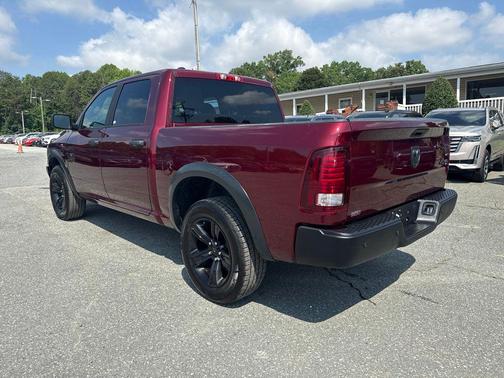 Delmonico Red Pearlcoat 2024 RAM 1500 Classic Warlock Crew Cab 4x4 5'7' Box