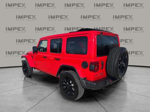 2025 Jeep Wrangler 4xe Sahara
