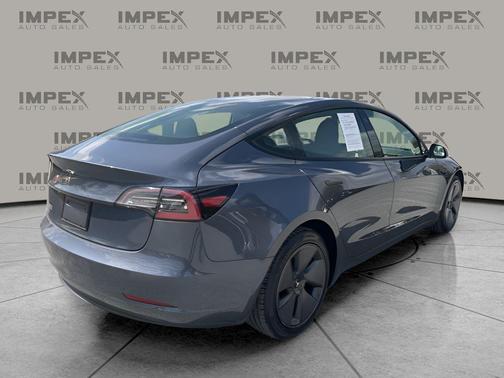 Midnight Silver Metallic 2023 Tesla Model 3 Standard Range