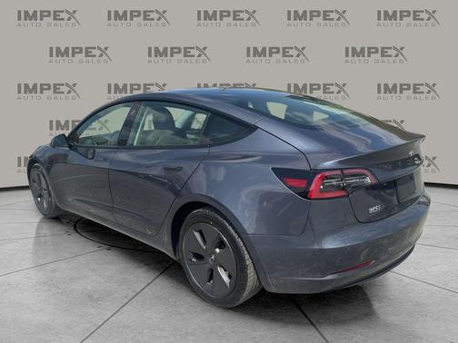 Midnight Silver Metallic 2023 Tesla Model 3 Standard Range