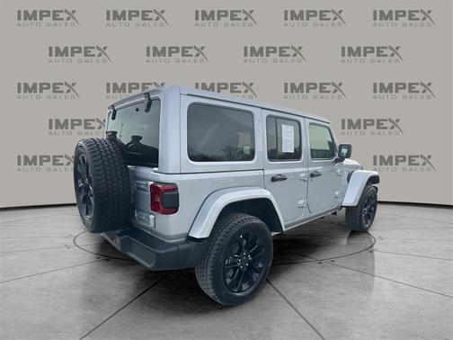 2024 Jeep Wrangler 4xe Sahara