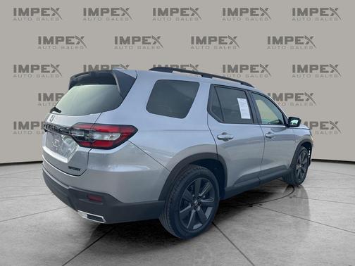 2025 Honda Pilot Sport