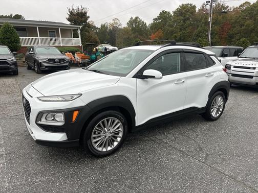 2020 Hyundai KONA SEL Plus