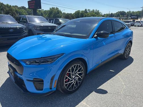 GRABBER BLUE METALLIC 2023 Ford Mustang Mach-E GT