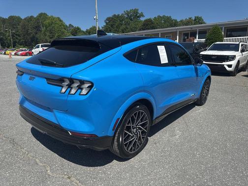 GRABBER BLUE METALLIC 2023 Ford Mustang Mach-E GT