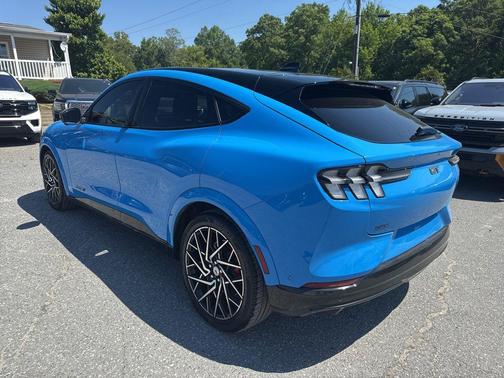 GRABBER BLUE METALLIC 2023 Ford Mustang Mach-E GT