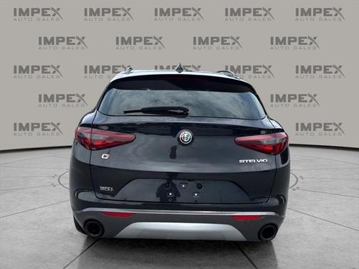 2022 Alfa Romeo Stelvio Ti