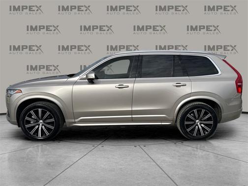 2023 Volvo XC90 B5 Core