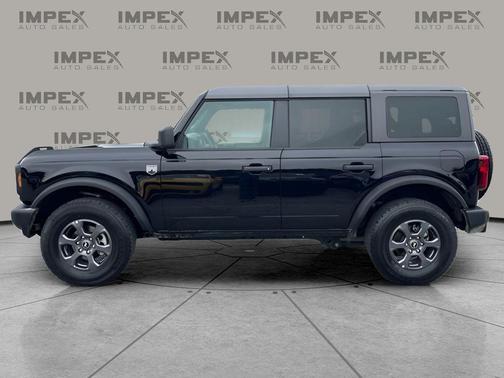 SHADOW BLACK 2025 Ford Bronco Big Bend