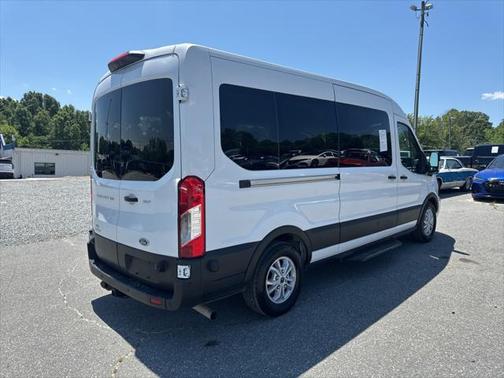 2022 Ford Transit-350 XLT