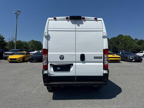 Bright White Clearcoat 2026 RAM ProMaster 2500 Tradesman