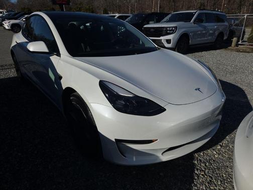 2023 Tesla Model 3 Standard Range
