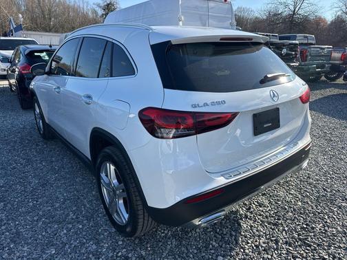 2022 Mercedes-Benz GLA 250 4MATIC