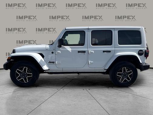 2025 Jeep Wrangler 4-Door Sahara 4x4
