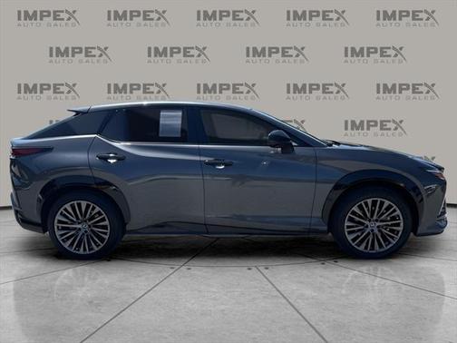 2023 Lexus RZ 450e Luxury